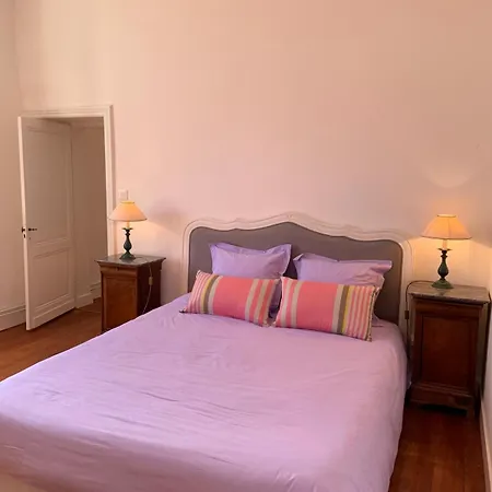 Casa de Férias House 14 Pers - And Shops Within Walking Distance - Garden Saint-Georges-de-Didonne